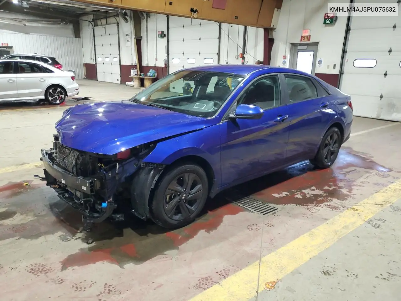 KMHLM4AJ5PU075632 2023 Hyundai Elantra Blue