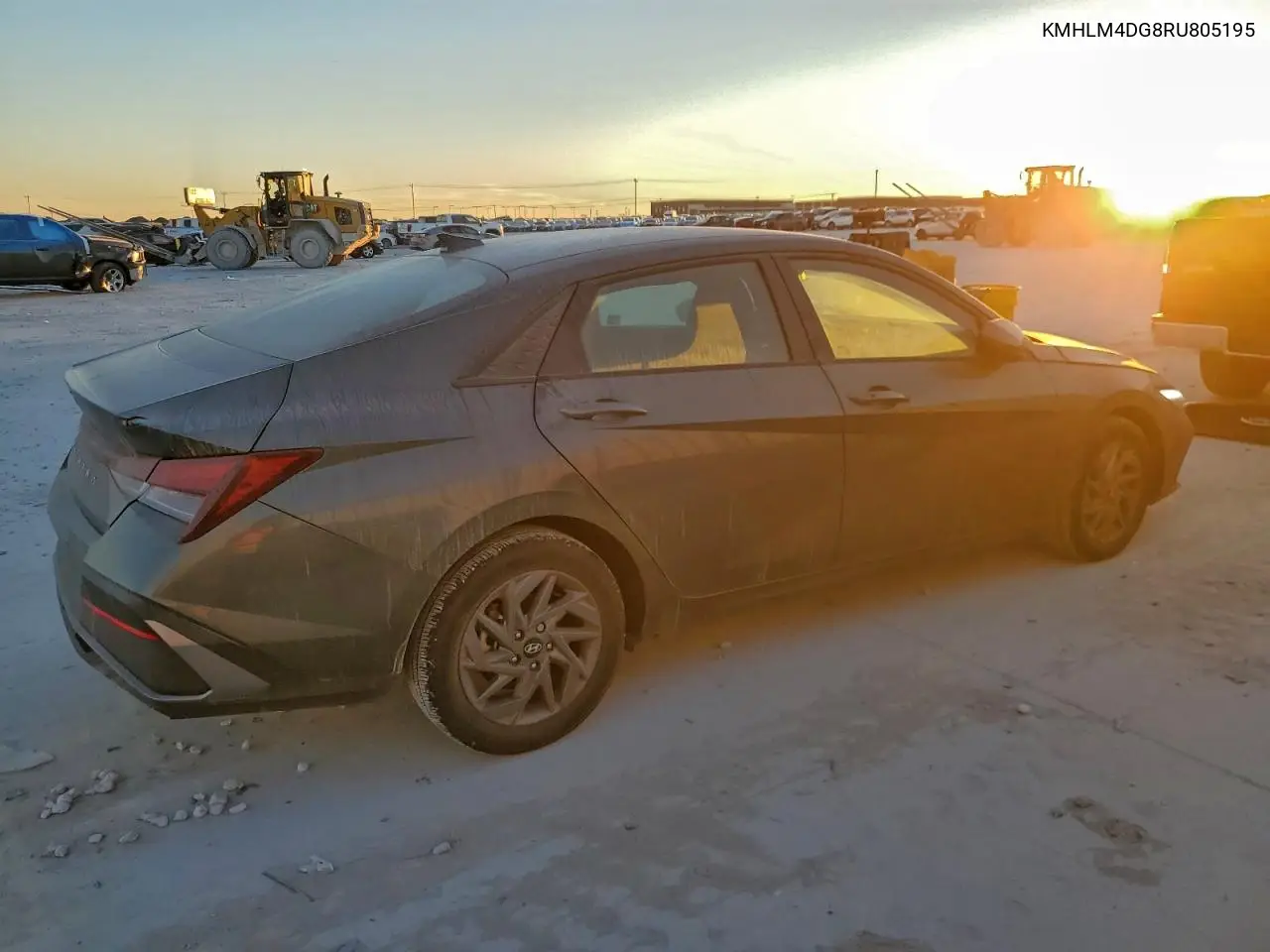 KMHLM4DG8RU805195 2024 Hyundai Elantra Sel