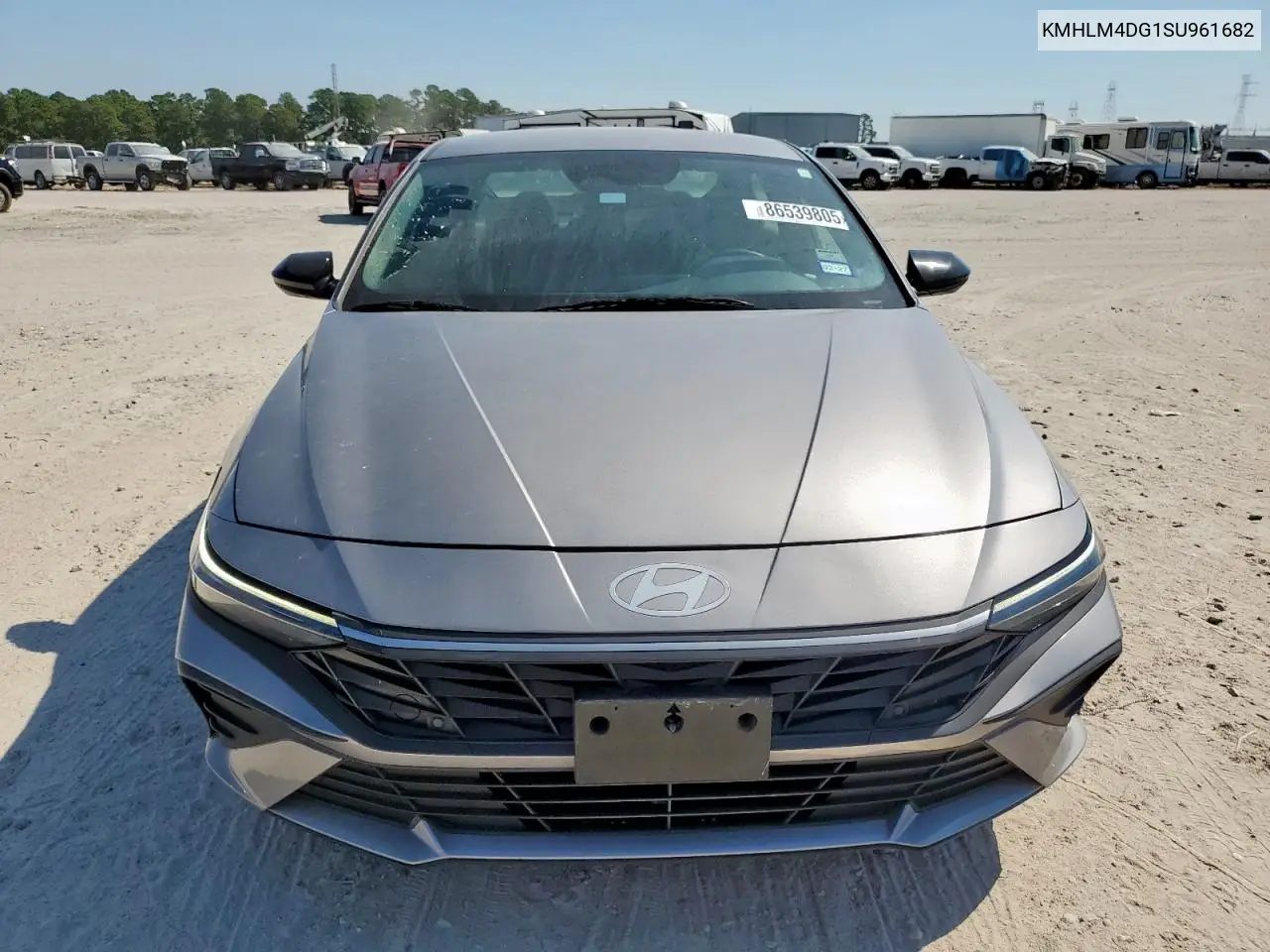 KMHLM4DG1SU961682 2025 Hyundai Elantra Sel Sport