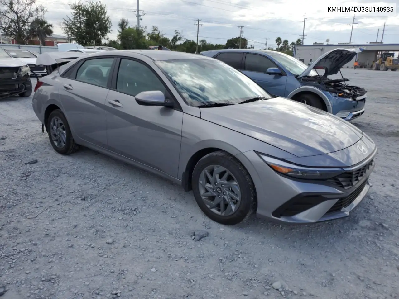 KMHLM4DJ3SU140935 2025 Hyundai Elantra Blue