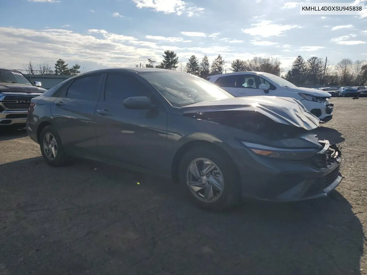 KMHLL4DGXSU945838 2025 Hyundai Elantra Se