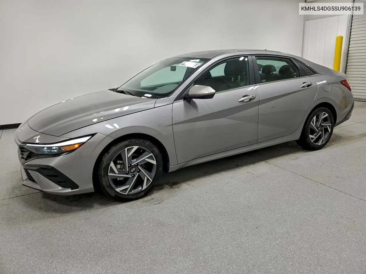 KMHLS4DG5SU906139 2025 Hyundai Elantra Sel