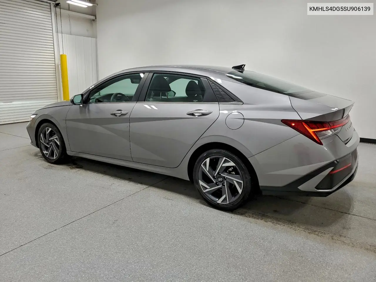 KMHLS4DG5SU906139 2025 Hyundai Elantra Sel