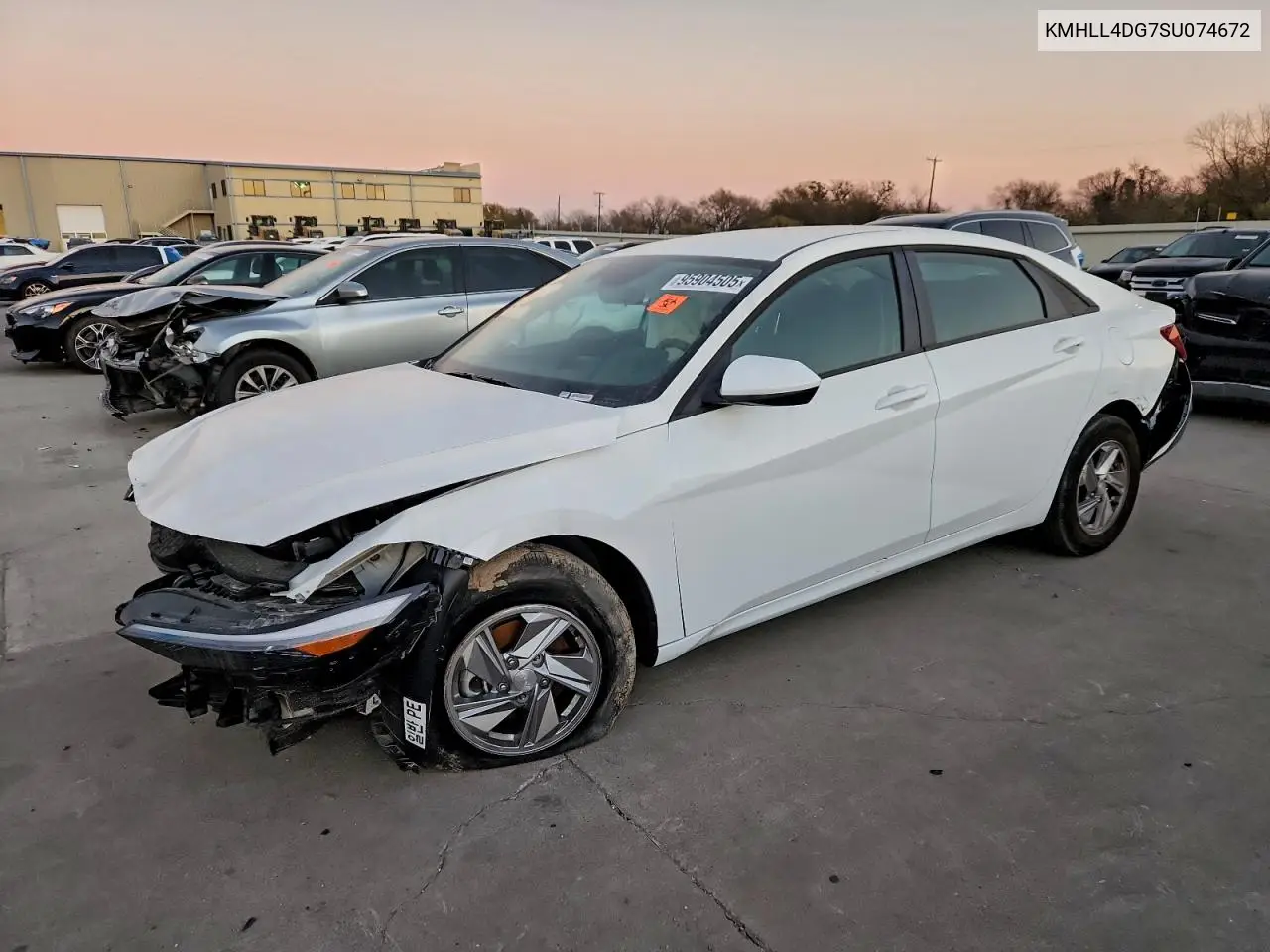 KMHLL4DG7SU074672 2025 Hyundai Elantra Se