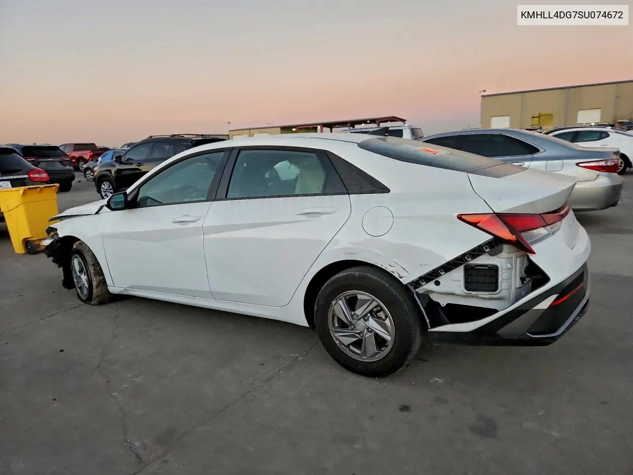 KMHLL4DG7SU074672 2025 Hyundai Elantra Se