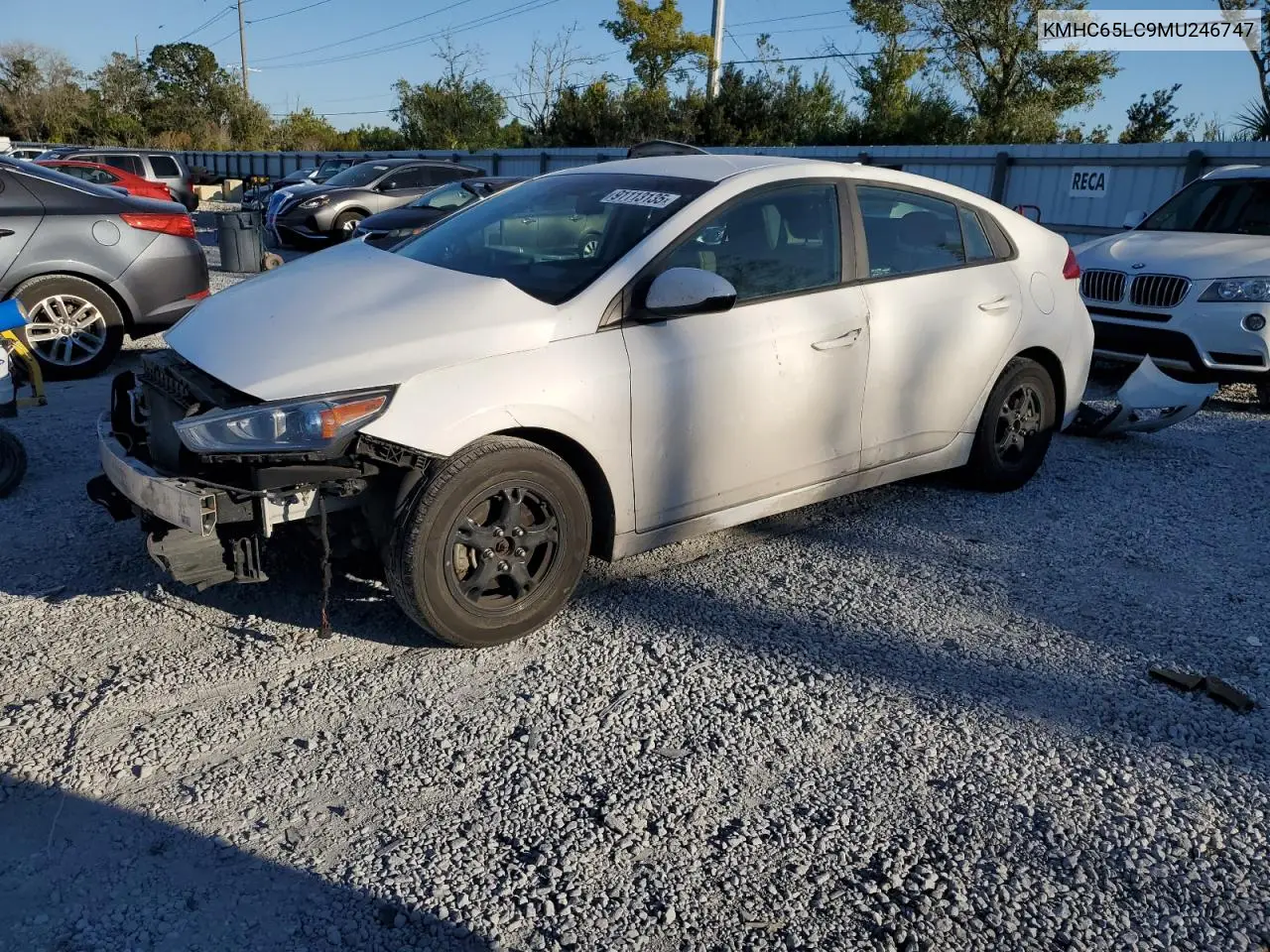 KMHC65LC9MU246747 2021 Hyundai Ioniq Blue