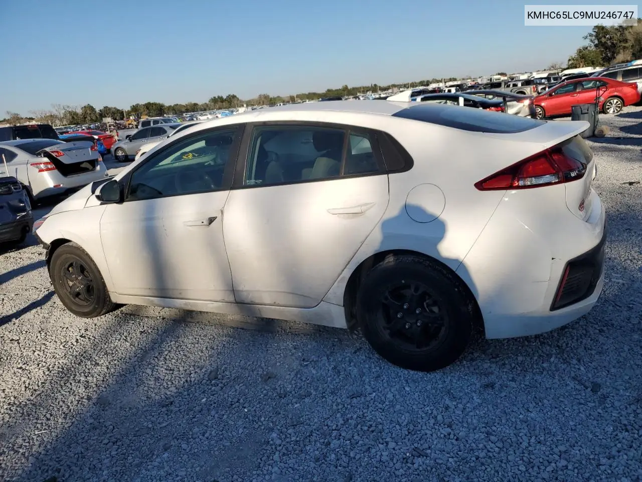 KMHC65LC9MU246747 2021 Hyundai Ioniq Blue
