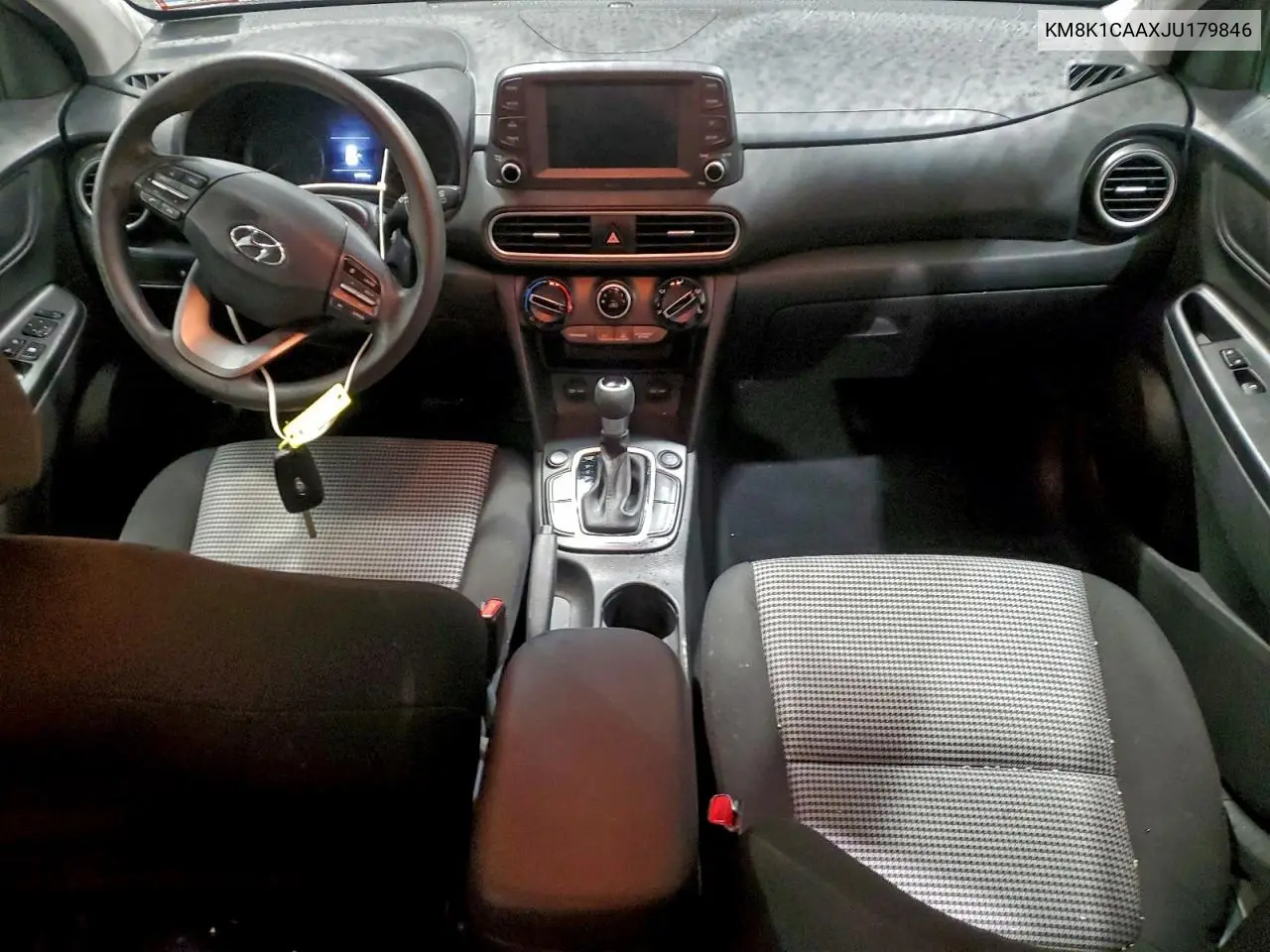 KM8K1CAAXJU179846 2018 Hyundai Kona Se