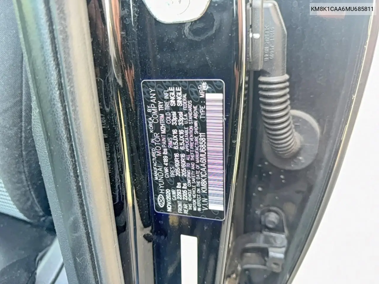 KM8K1CAA6MU685811 2021 Hyundai Kona Se