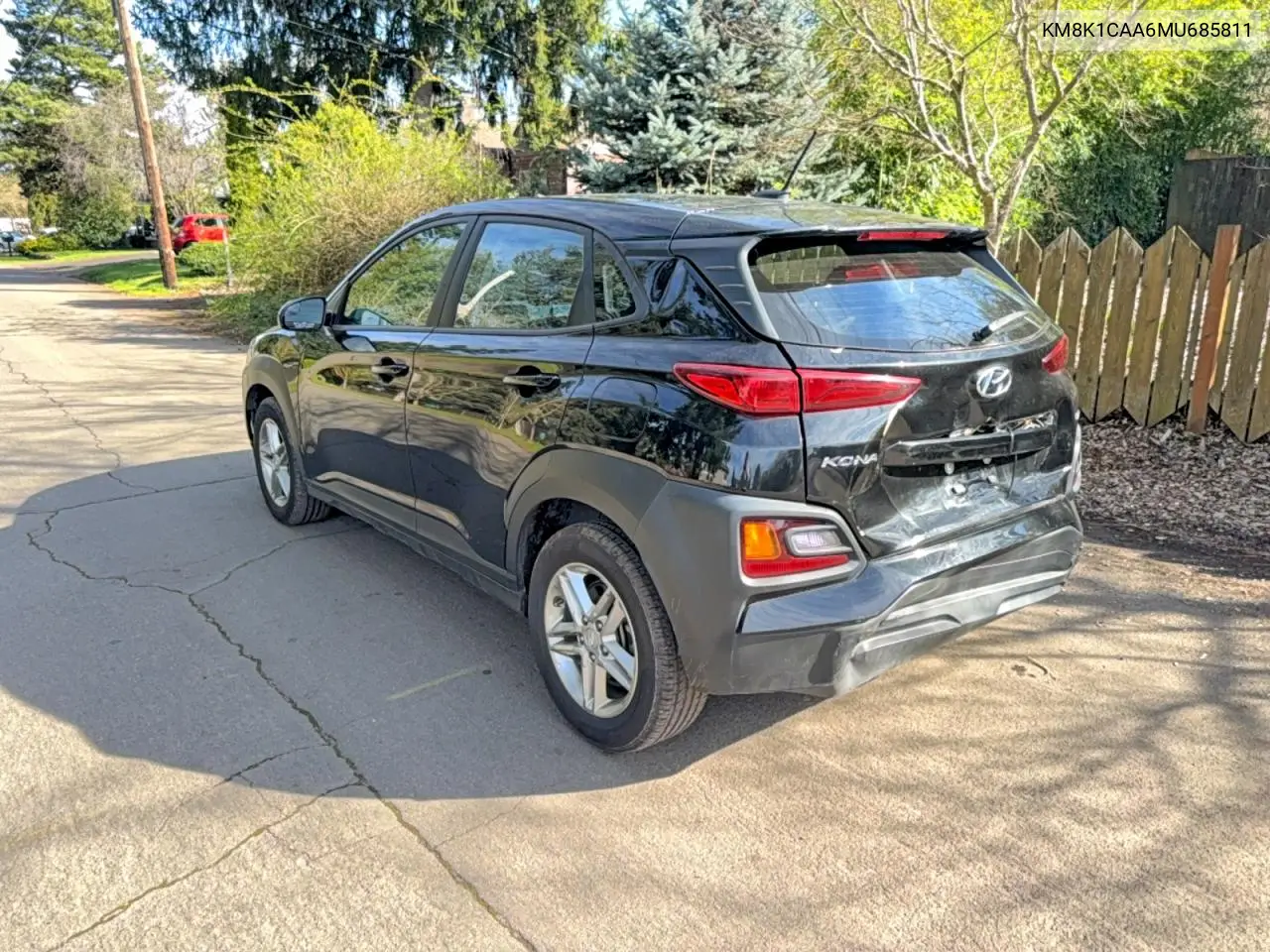 KM8K1CAA6MU685811 2021 Hyundai Kona Se