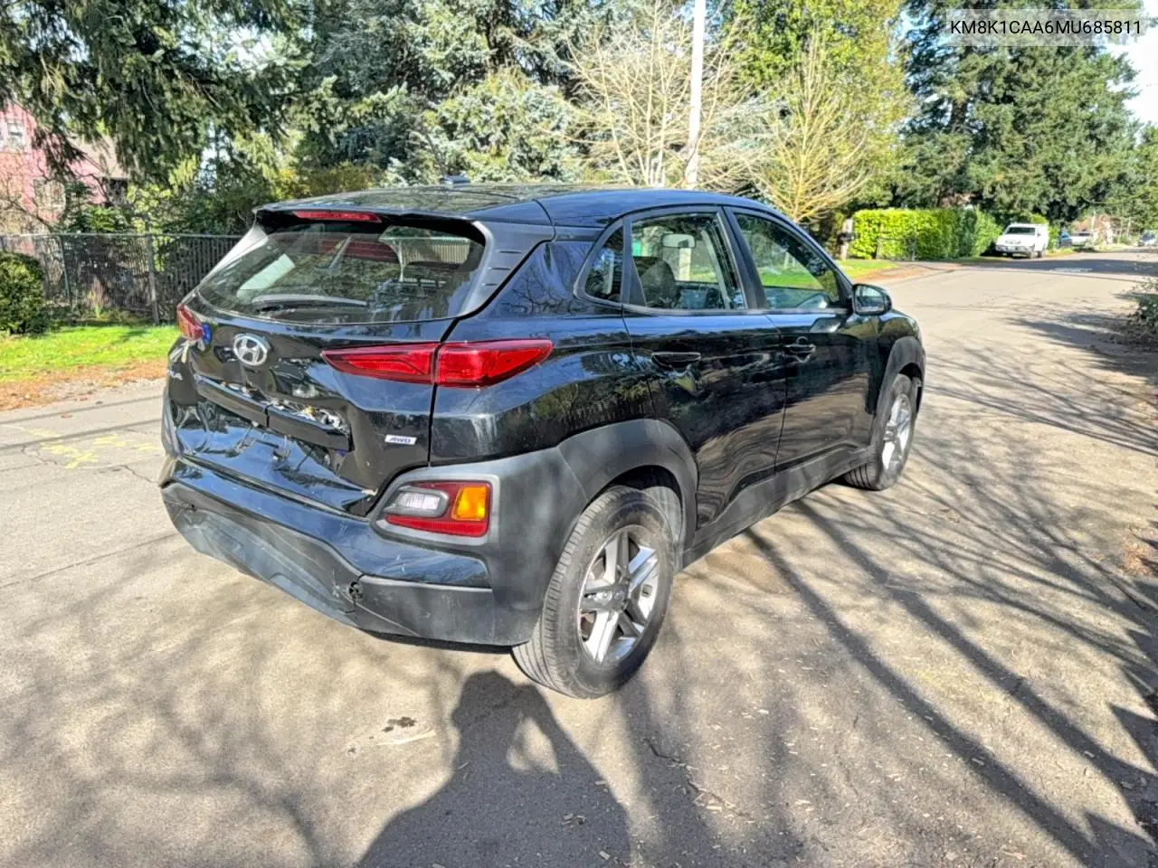 KM8K1CAA6MU685811 2021 Hyundai Kona Se