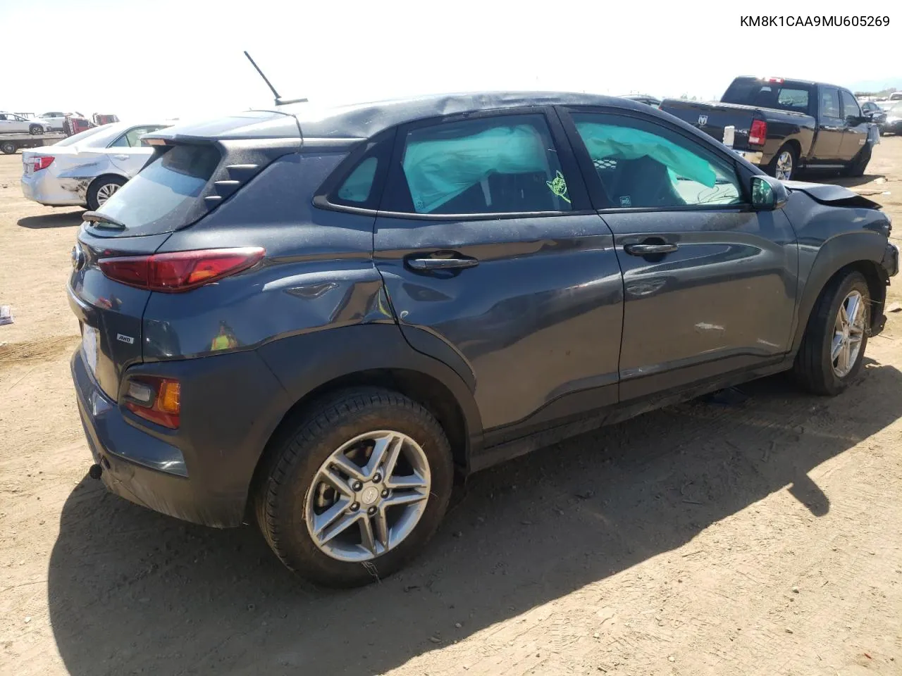 KM8K1CAA9MU605269 2021 Hyundai Kona Se