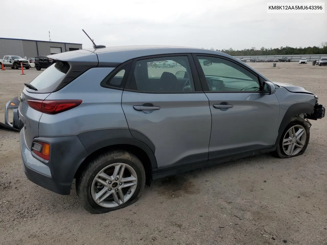 KM8K12AA5MU643396 2021 Hyundai Kona Se