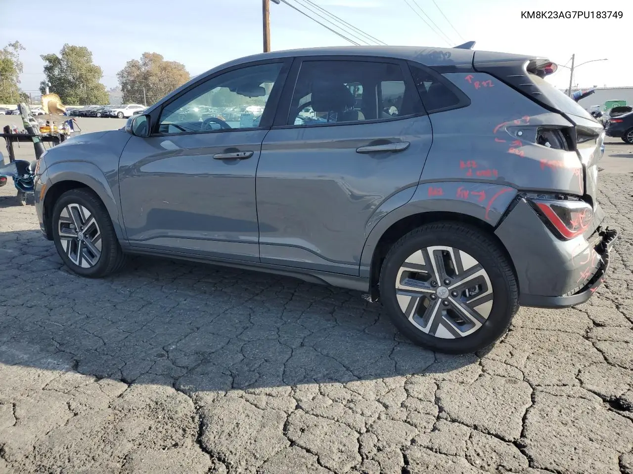KM8K23AG7PU183749 2023 Hyundai Kona Se