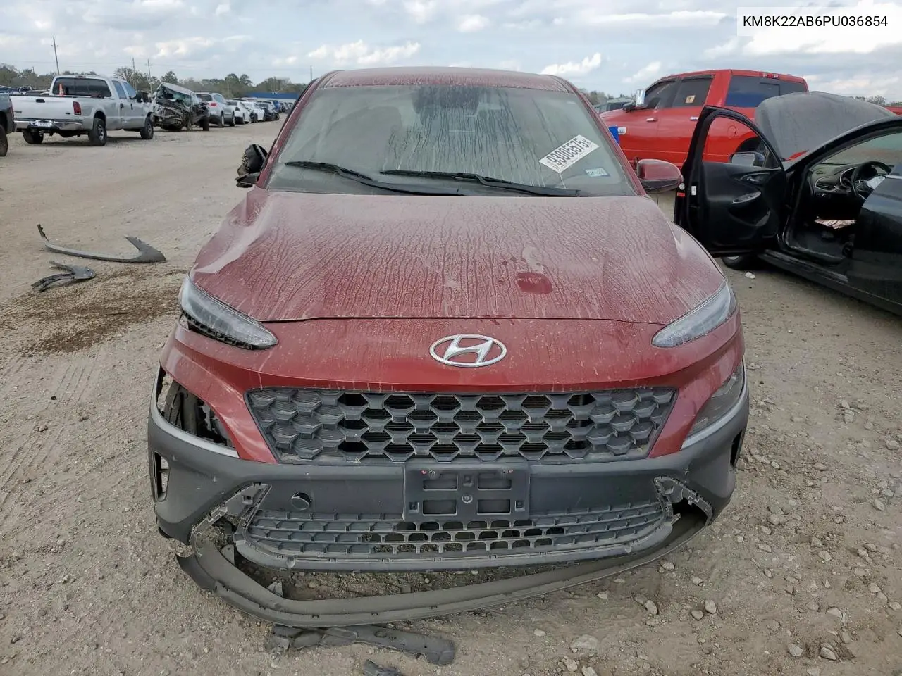 KM8K22AB6PU036854 2023 Hyundai Kona Se