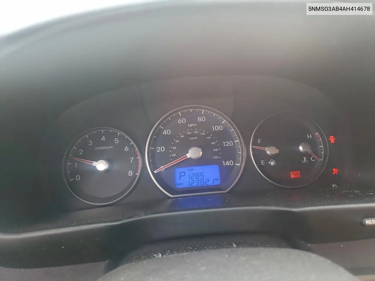 5NMSG3AB4AH414678 2010 Hyundai Santa Fe Gls