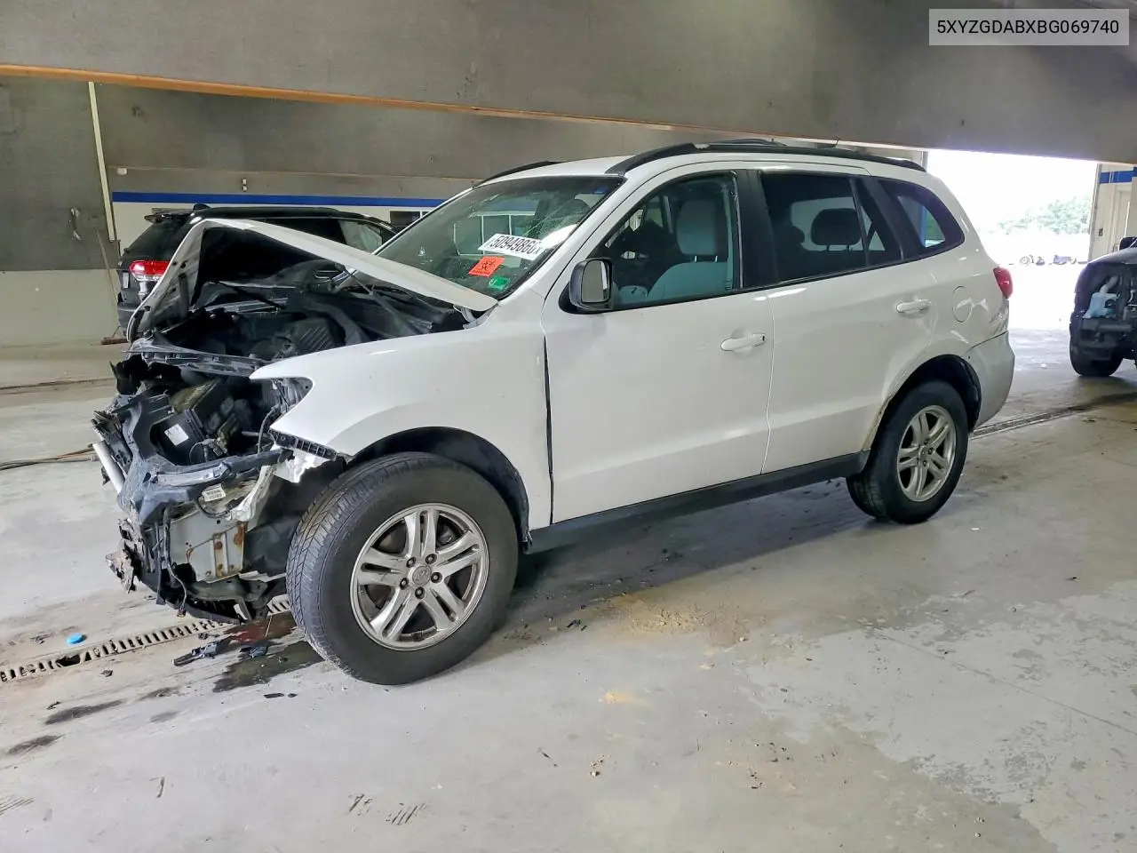 5XYZGDABXBG069740 2011 Hyundai Santa Fe Gls