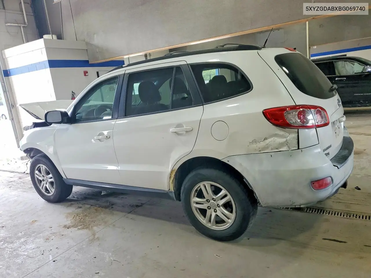 5XYZGDABXBG069740 2011 Hyundai Santa Fe Gls