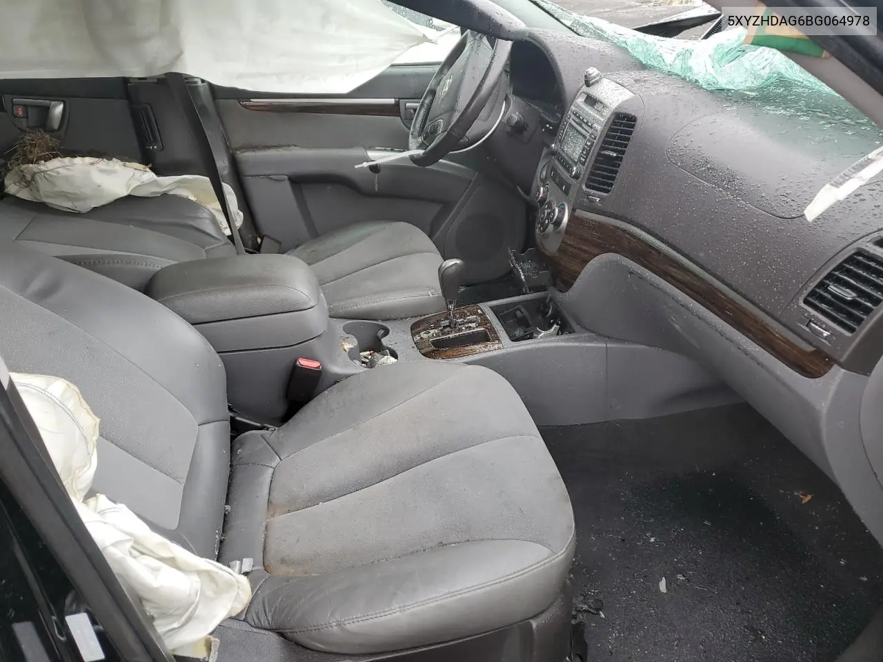 5XYZHDAG6BG064978 2011 Hyundai Santa Fe Se
