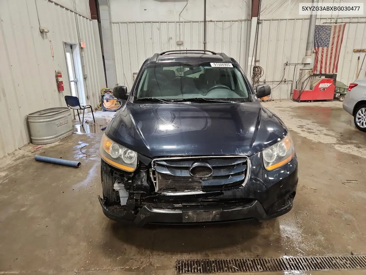 5XYZG3ABXBG030477 2011 Hyundai Santa Fe Gls