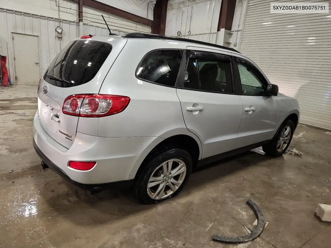 5XYZGDAB1BG075751 2011 Hyundai Santa Fe Gls