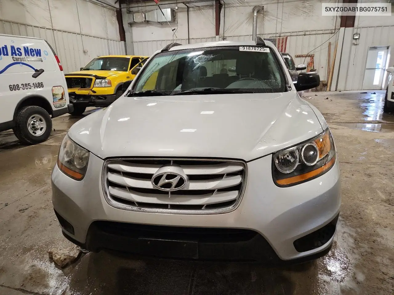 5XYZGDAB1BG075751 2011 Hyundai Santa Fe Gls