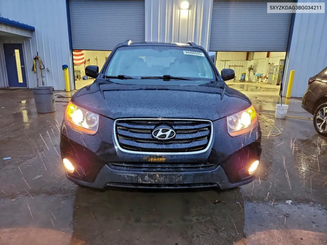 5XYZKDAG3BG034211 2011 Hyundai Santa Fe Limited