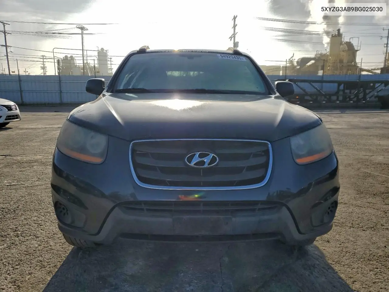 5XYZG3AB9BG025030 2011 Hyundai Santa Fe Gls
