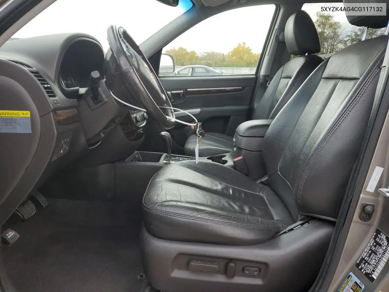 5XYZK4AG4CG117132 2012 Hyundai Santa Fe Limited