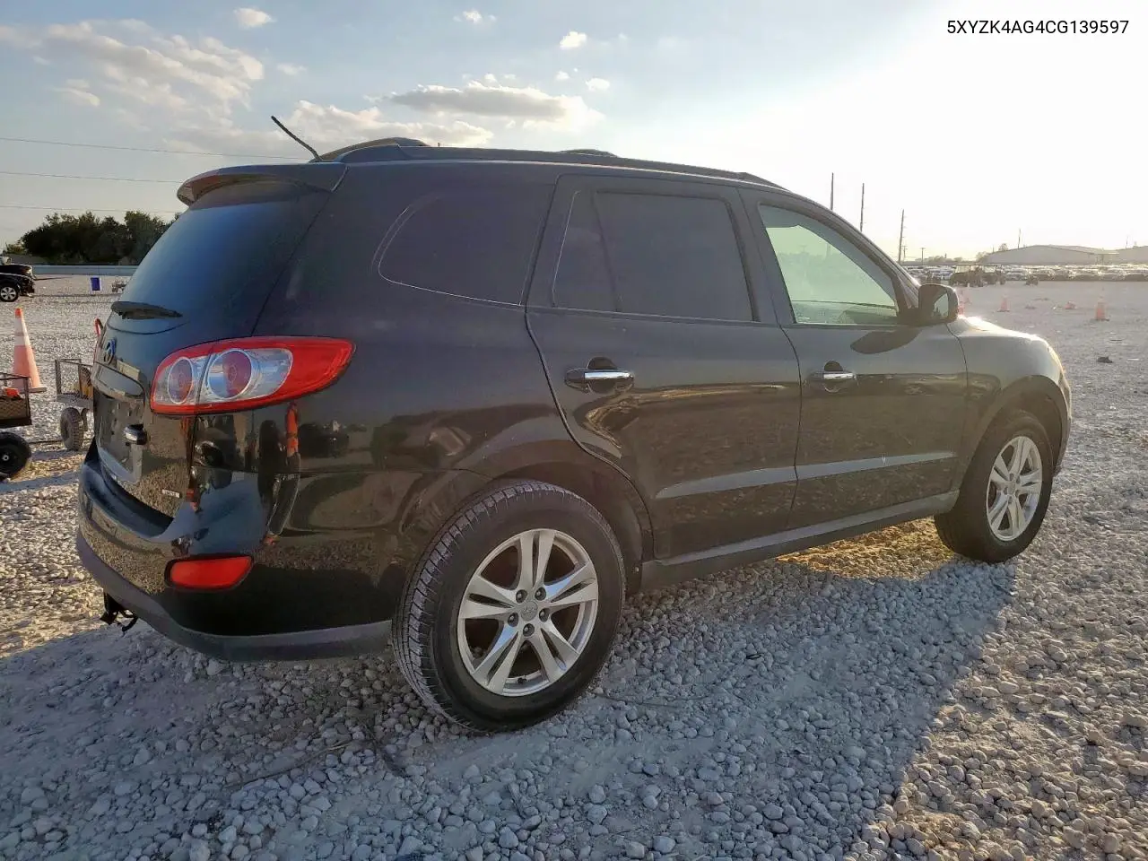 5XYZK4AG4CG139597 2012 Hyundai Santa Fe Limited