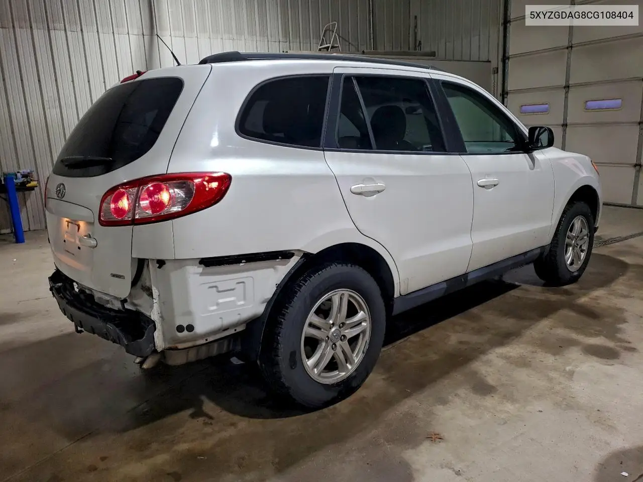 5XYZGDAG8CG108404 2012 Hyundai Santa Fe Gls