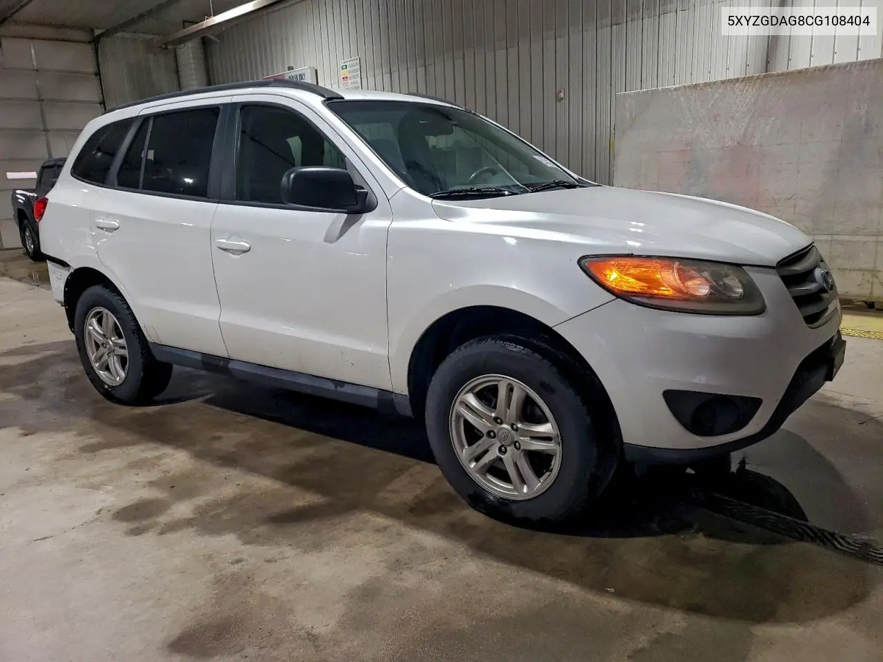 5XYZGDAG8CG108404 2012 Hyundai Santa Fe Gls