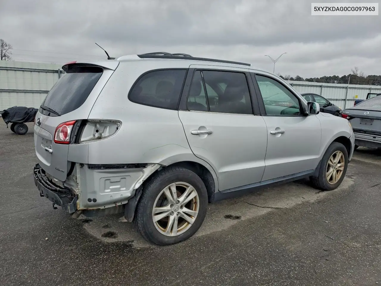 5XYZKDAG0CG097963 2012 Hyundai Santa Fe Limited