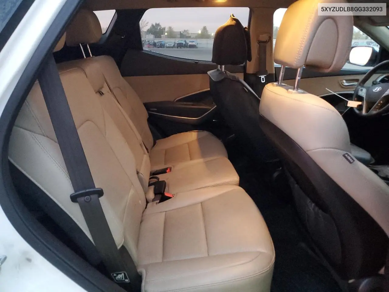 5XYZUDLB8GG332093 2016 Hyundai Santa Fe Sport