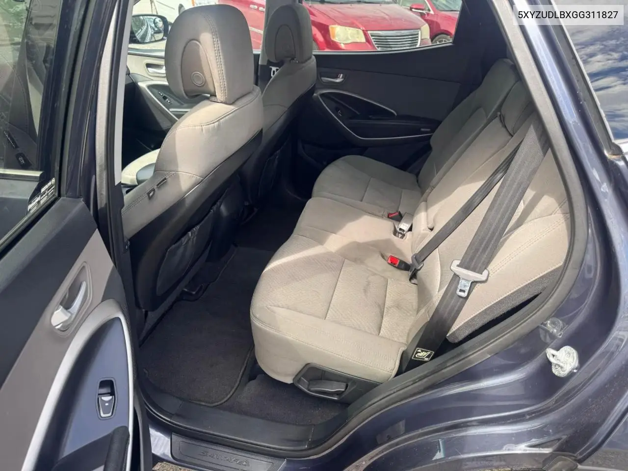 5XYZUDLBXGG311827 2016 Hyundai Santa Fe Sport