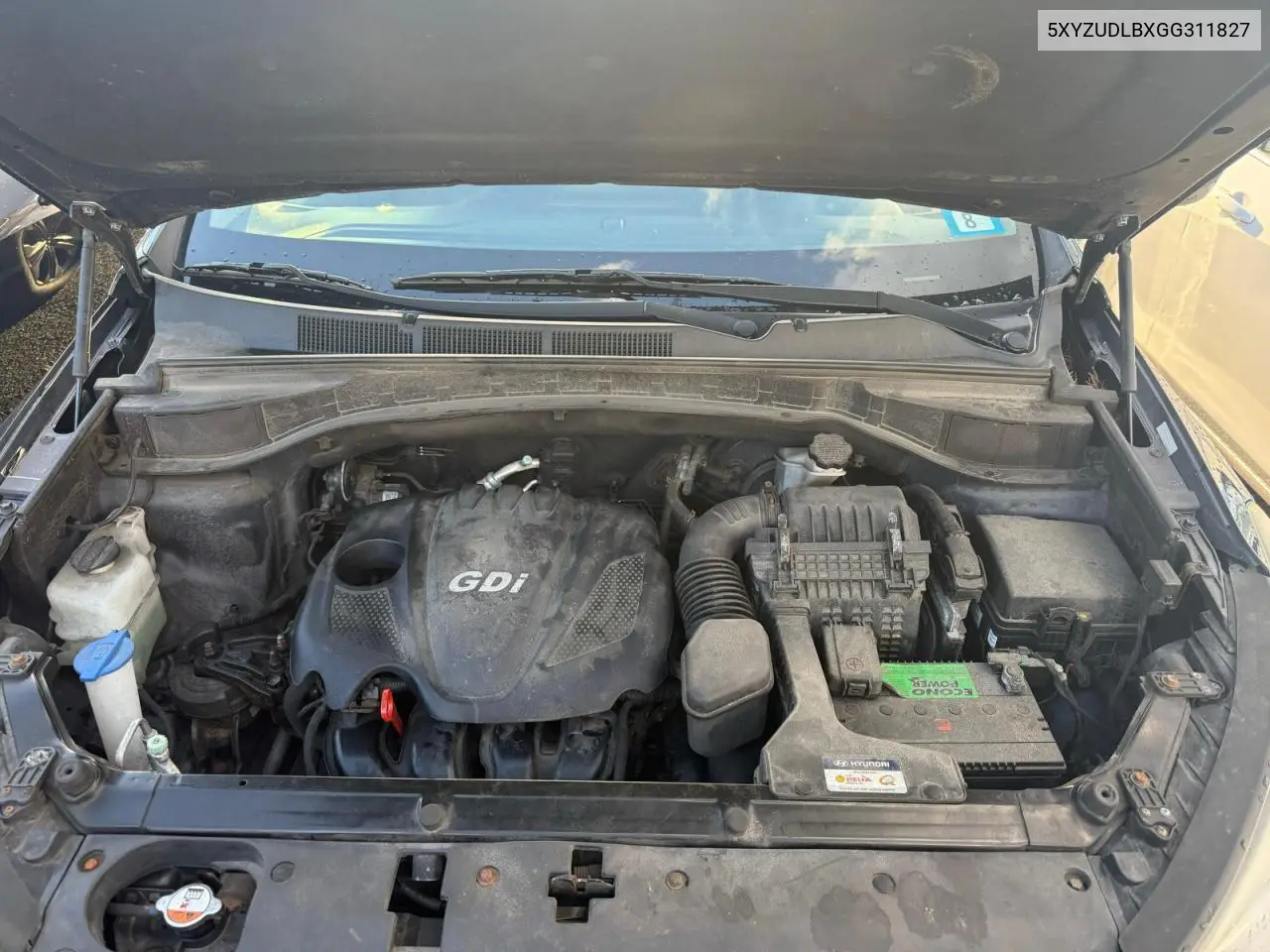 5XYZUDLBXGG311827 2016 Hyundai Santa Fe Sport
