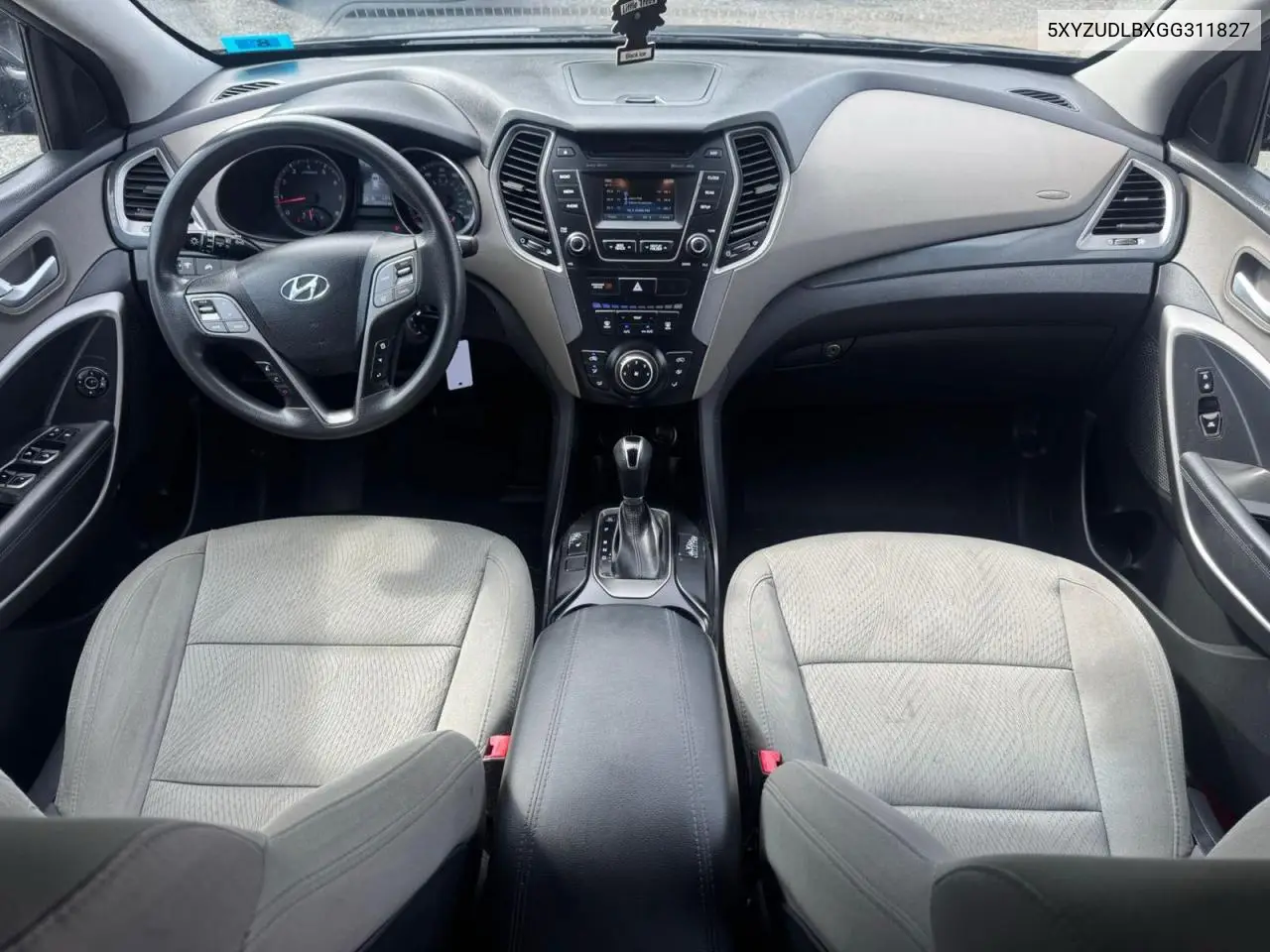 5XYZUDLBXGG311827 2016 Hyundai Santa Fe Sport