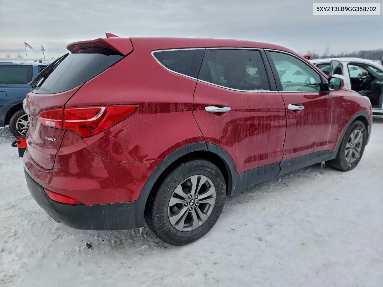 5XYZT3LB9GG358702 2016 Hyundai Santa Fe Sport