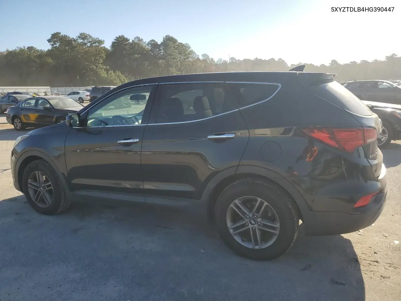 5XYZTDLB4HG390447 2017 Hyundai Santa Fe Sport