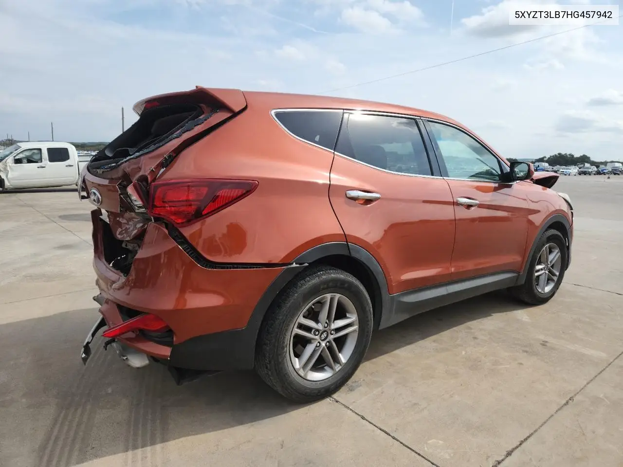 5XYZT3LB7HG457942 2017 Hyundai Santa Fe Sport