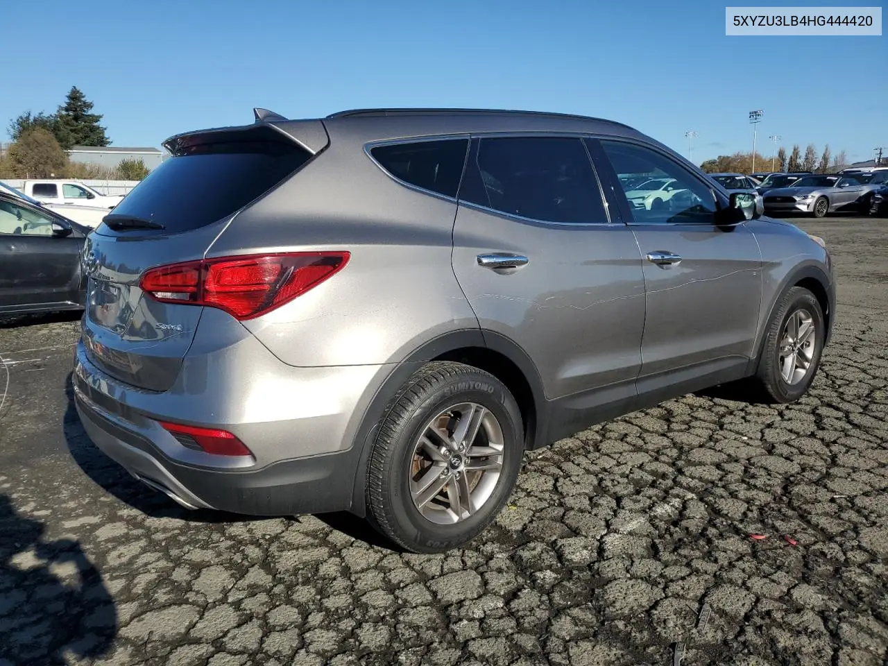 5XYZU3LB4HG444420 2017 Hyundai Santa Fe Sport