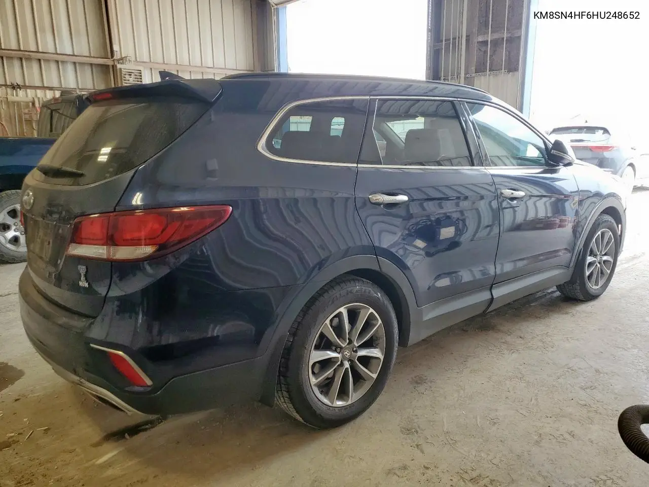 KM8SN4HF6HU248652 2017 Hyundai Santa Fe Se