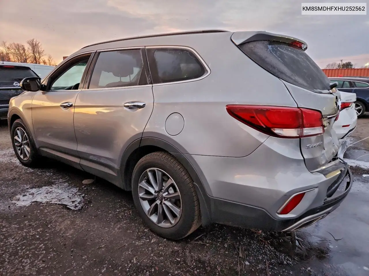 KM8SMDHFXHU252562 2017 Hyundai Santa Fe Se