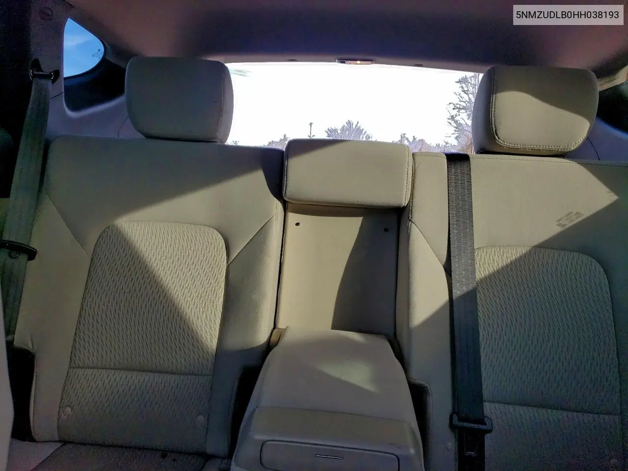 5NMZUDLB0HH038193 2017 Hyundai Santa Fe Sport