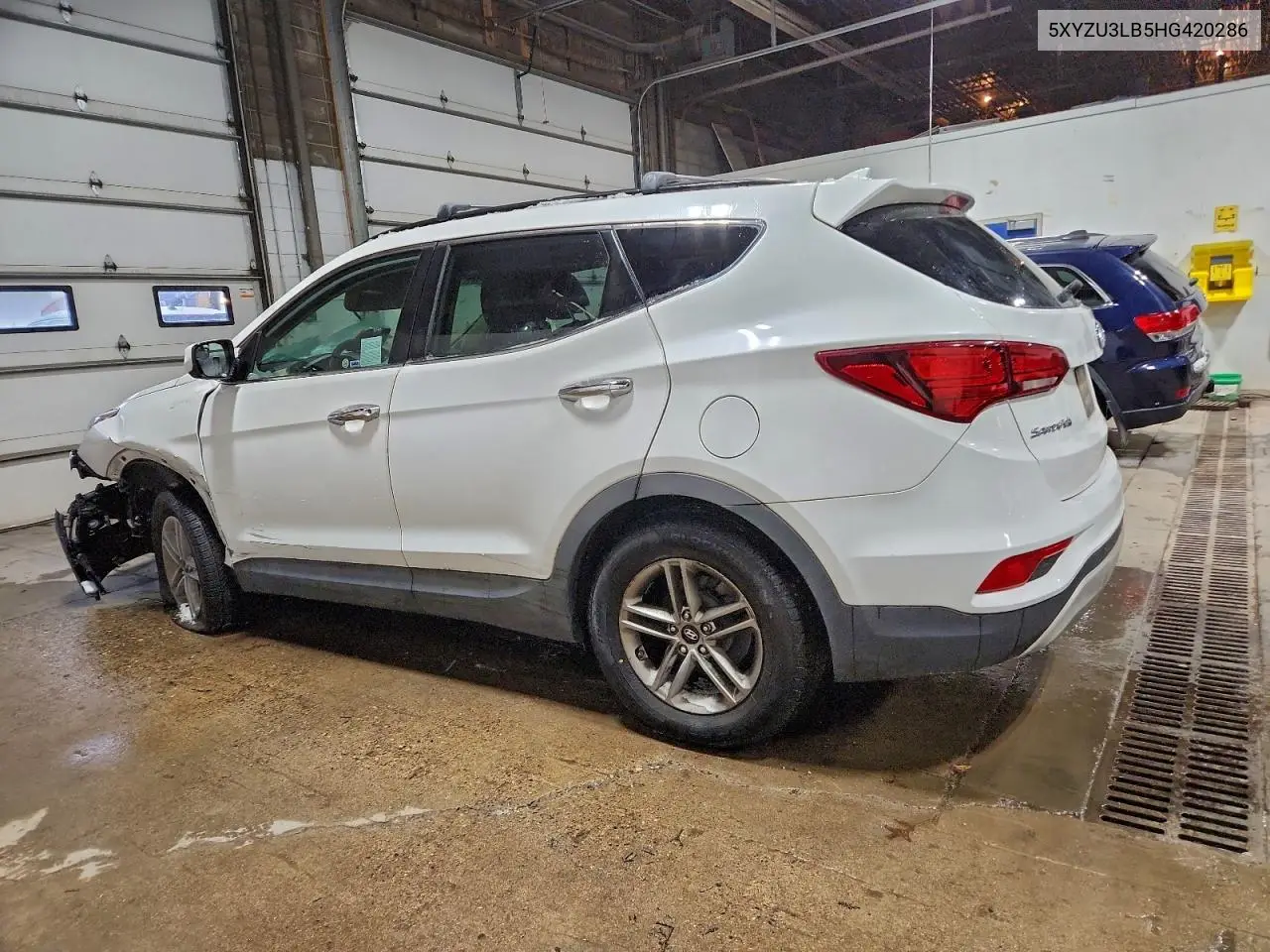 5XYZU3LB5HG420286 2017 Hyundai Santa Fe Sport