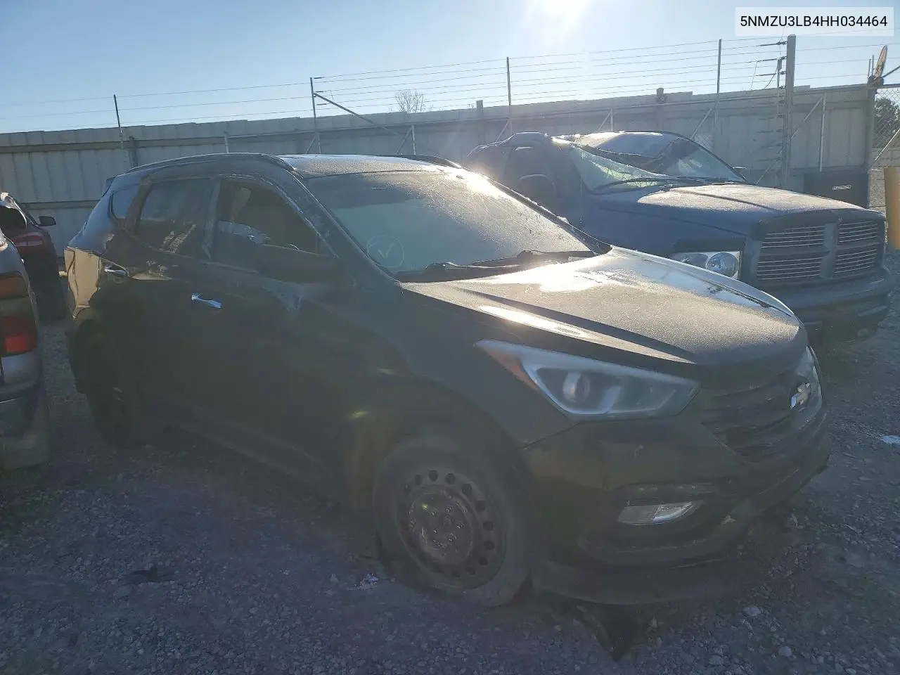 5NMZU3LB4HH034464 2017 Hyundai Santa Fe Sport