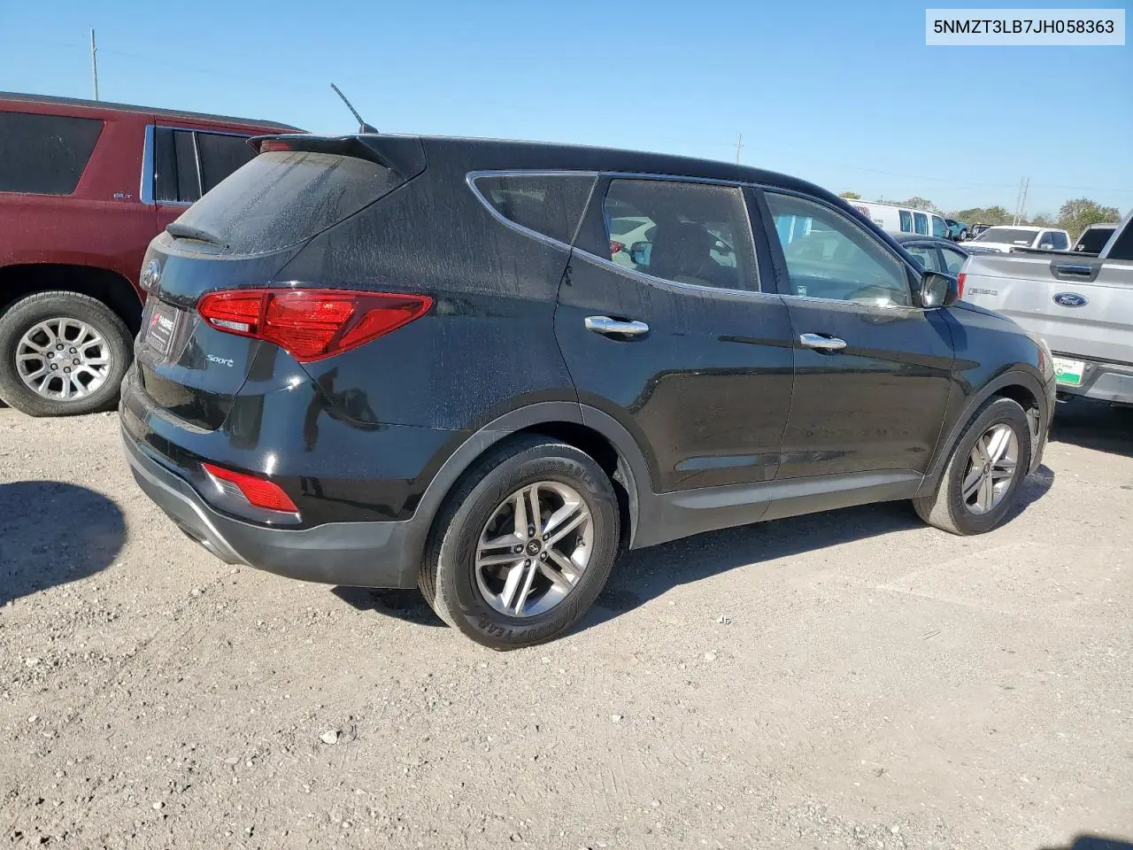 5NMZT3LB7JH058363 2018 Hyundai Santa Fe Sport