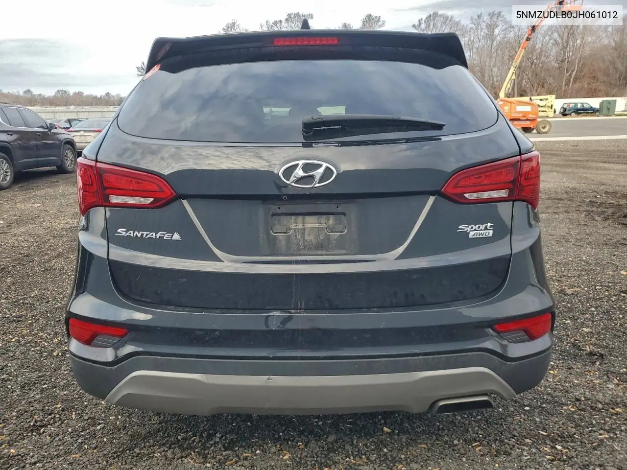 5NMZUDLB0JH061012 2018 Hyundai Santa Fe Sport