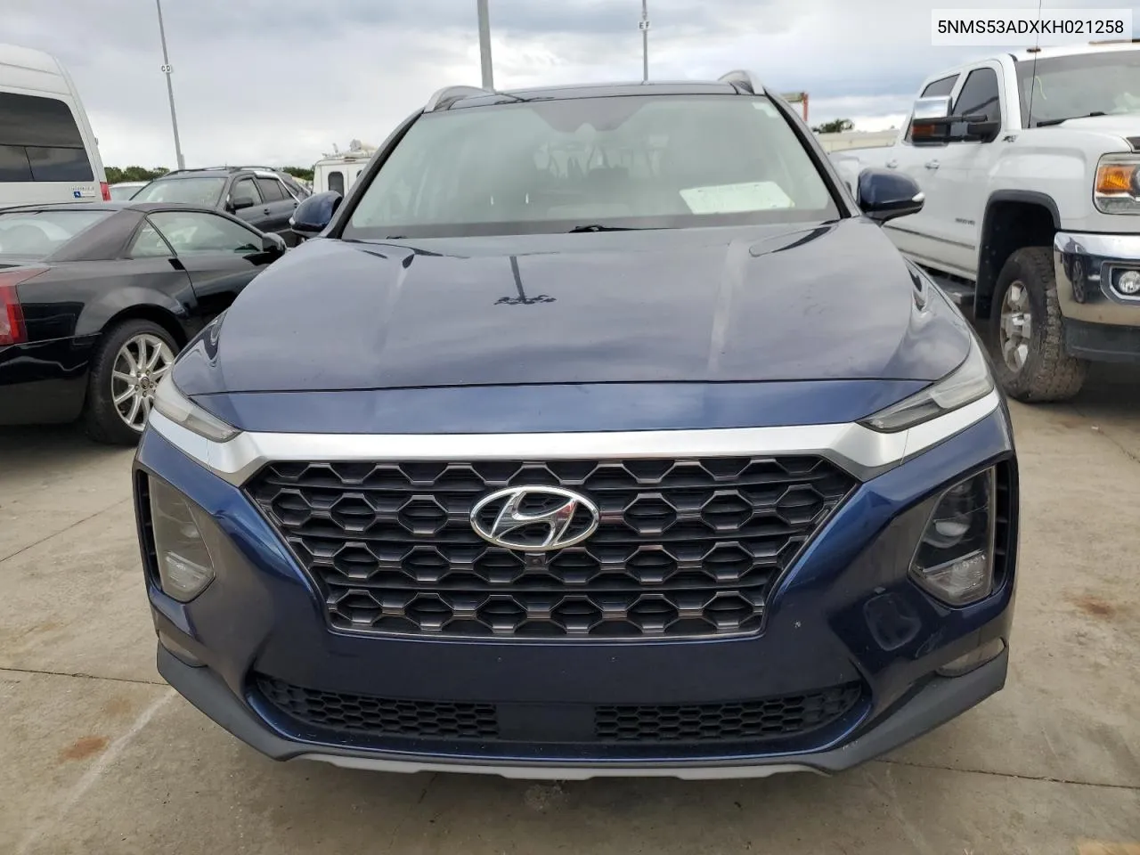 5NMS53ADXKH021258 2019 Hyundai Santa Fe Limited