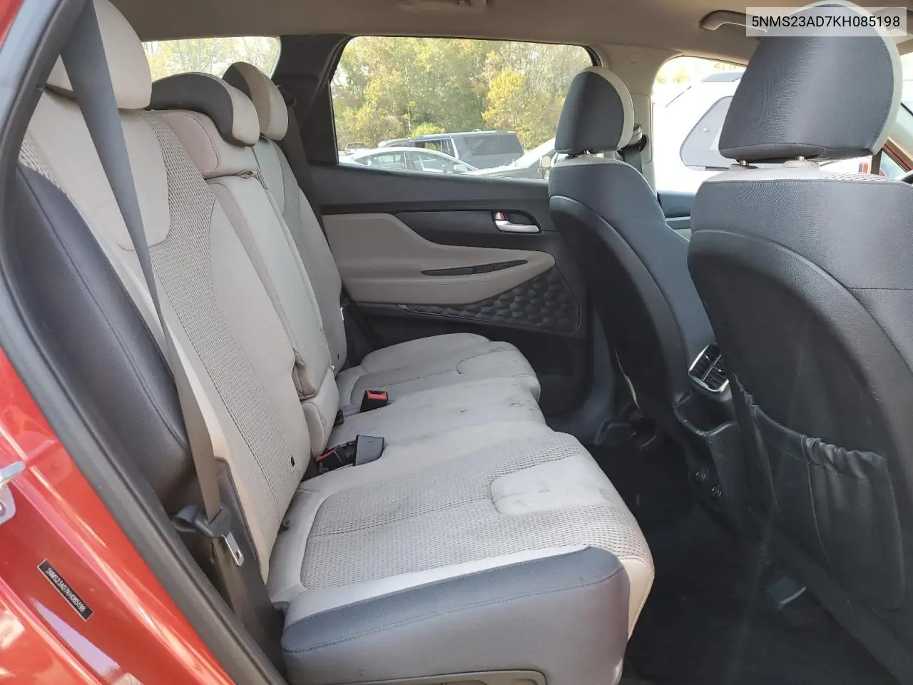5NMS23AD7KH085198 2019 Hyundai Santa Fe Se